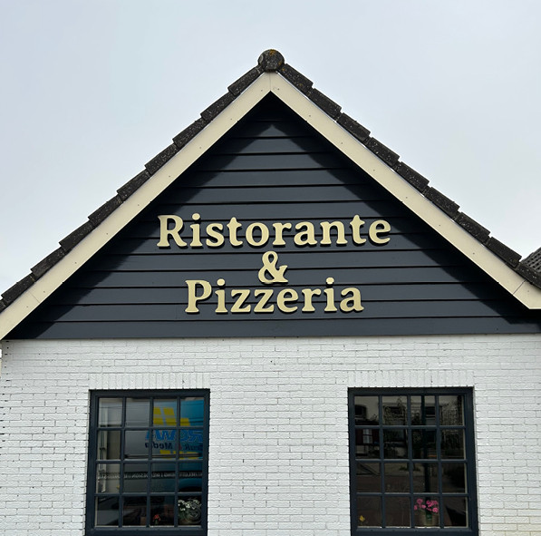 Gevelreclame-gio's.jpg